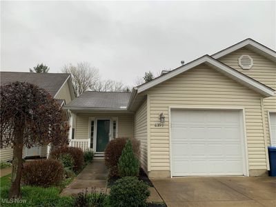 6359 Forest Park Drive, Condo with 2 bedrooms, 1 bathrooms and null parking in North Ridgeville OH | Image 1