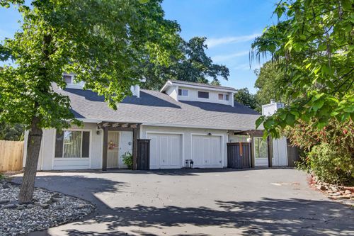 98 Alta Vista Avenue, Roseville, CA, 95678 | Card Image