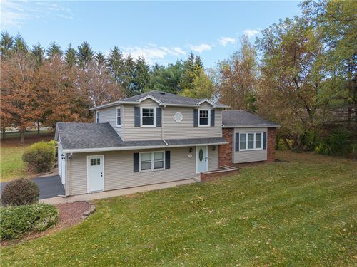 802 Klem Rd, Webster, NY, 14580-8635 | Card Image