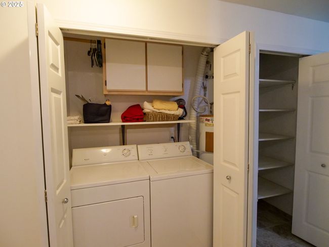 B - 5130 Sw Multnomah Blvd, Condo with 2 bedrooms, 2 bathrooms and null parking in Portland OR | Image 9