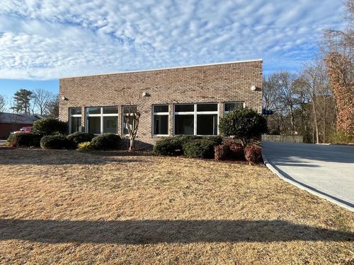 1613 Mockingbird Ct, Florence, AL, 35630-1553 | Card Image