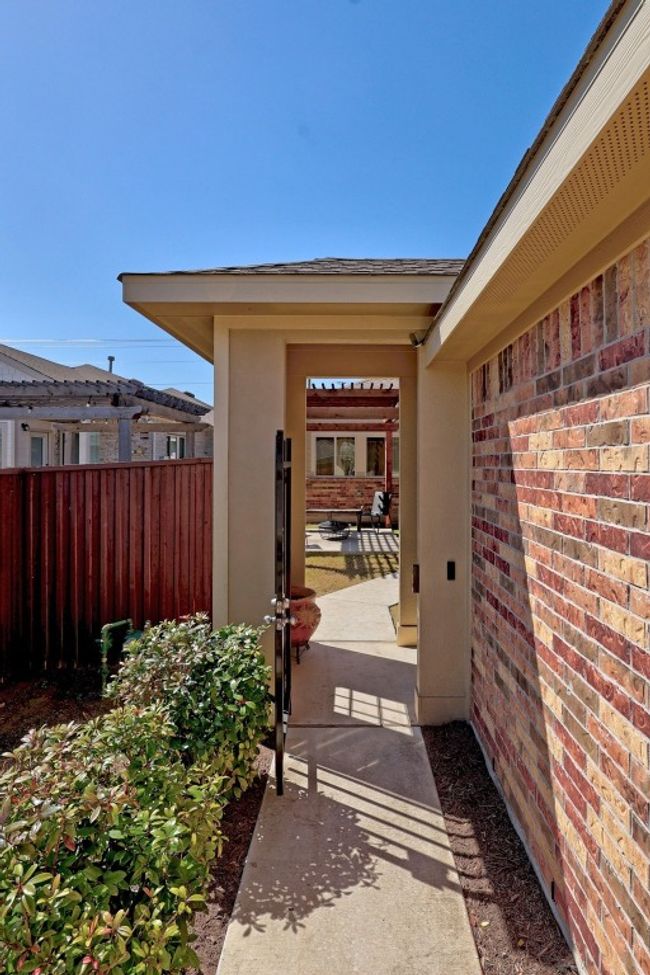 6201 Principale Dr, House other with 3 bedrooms, 2 bathrooms and 4 parking in Pflugerville TX | Image 27