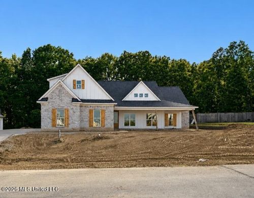 1683 Baisley Dr, Nesbit, MS, 38651-1052 | Card Image