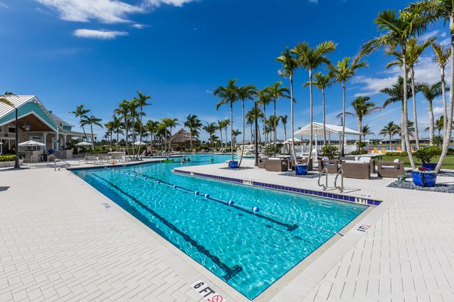 14567 Edgewater Cir, House other with 2 bedrooms, 2 bathrooms and null parking in NAPLES FL | Image 18