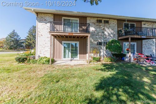 2-7310 Woodview Street, Westland, MI, 48185 | Card Image