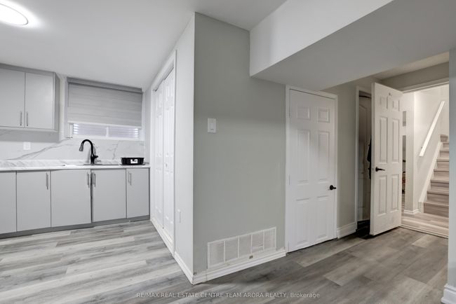 247 Cresthaven Rd, House other with 7 bedrooms, 7 bathrooms and 4 parking in Brampton ON | Image 45
