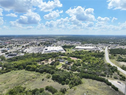 1945 Tin Top Rd, Weatherford, TX, 76086-5565 | Card Image