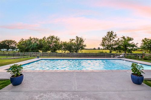 11834 Bisonte St, Needville, TX, 77461-8382 | Card Image
