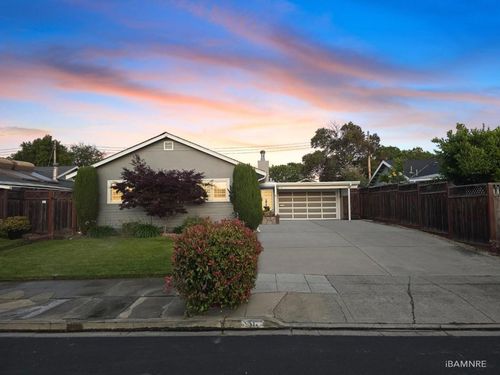 511 Marine View Ave, Belmont, CA, 94002-2543 | Card Image