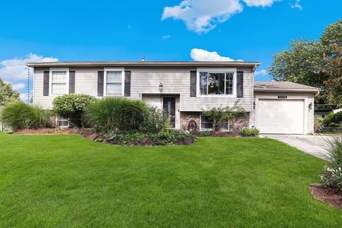 3104 Andrea Ct, Woodridge, IL, 60517-3630 | Card Image