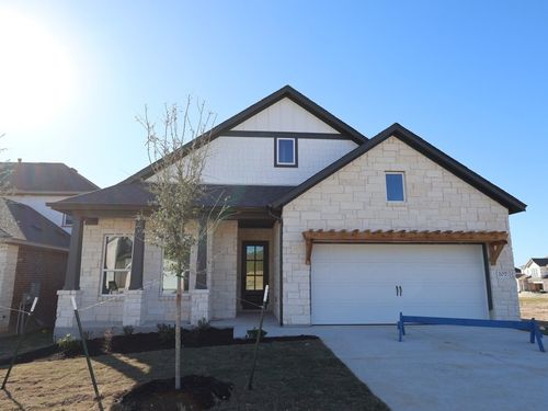 207 Bishop Wood Rd, Dripping Springs, TX, 78620-5737 | Card Image