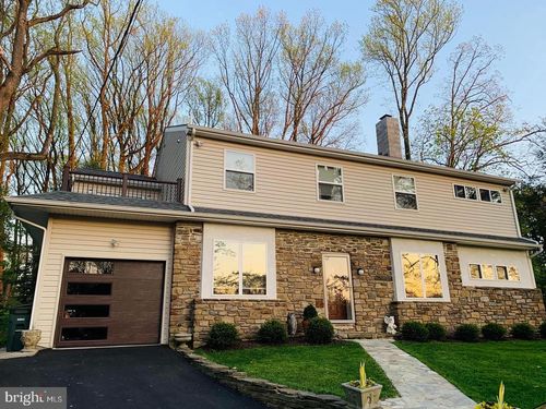 247 Gravel Hill Rd, Huntingdon Valley, PA, 19006-1313 | Card Image