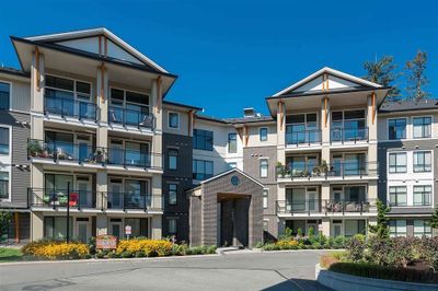 301 - 45761 Stevenson Rd, Condo with 1 bedrooms, 1 bathrooms and 1 parking in Chilliwack BC | Image 1