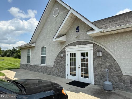 ste-5-23659 Columbus Rd, Columbus, NJ, 08022-1980 | Card Image