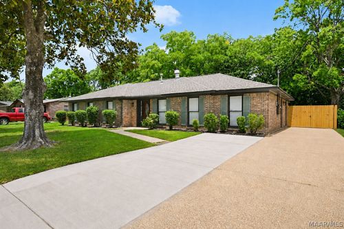 2117 Semmes Dr, Montgomery, AL, 36106-3417 | Card Image