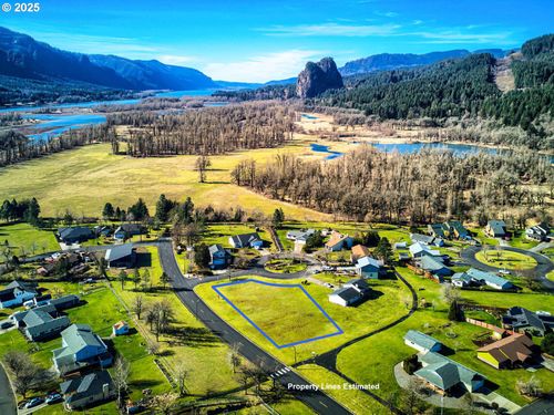 201 Farwest St, North Bonneville, WA, 98639-4621 | Card Image