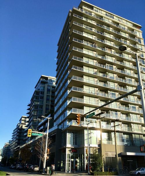 911-1708 Columbia St, Vancouver, BC, V5Y0H7 | Card Image