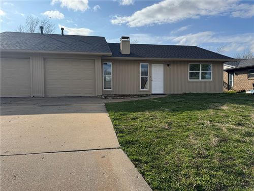 1800 S 14th Place, Rogers, AR, 72756 | Card Image