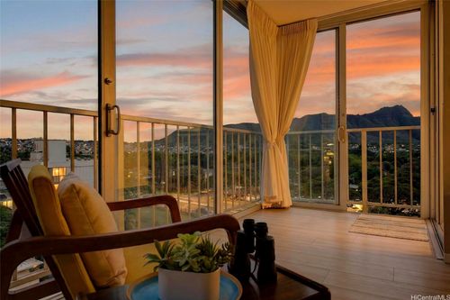 apt-904-2575 Kuhio Ave, Honolulu, HI, 96815-3919 | Card Image