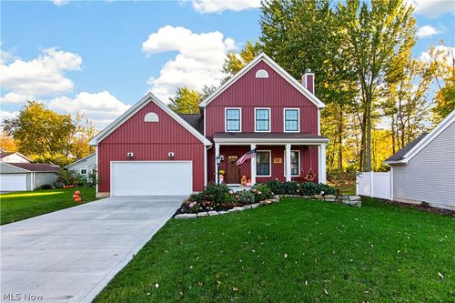 217 Savage St, Berea, OH, 44017-1322 | Card Image
