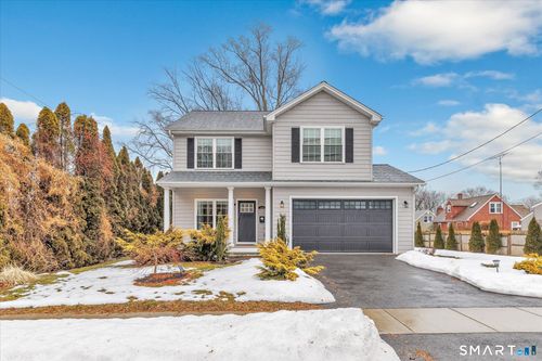 224 Wakelee Ave, Stratford, CT, 06614-3535 | Card Image