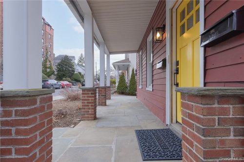 apt-1-11 Oak Ave, Eastchester, NY, 10707-4045 | Card Image