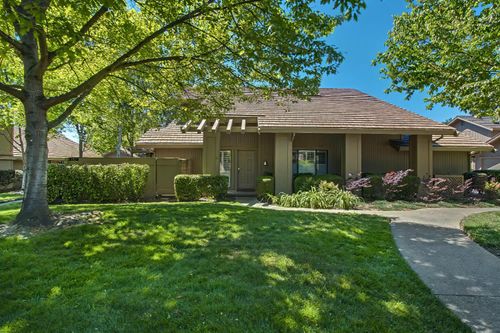 2021 Promontory Point Ln, Gold River, CA, 95670-7279 | Card Image