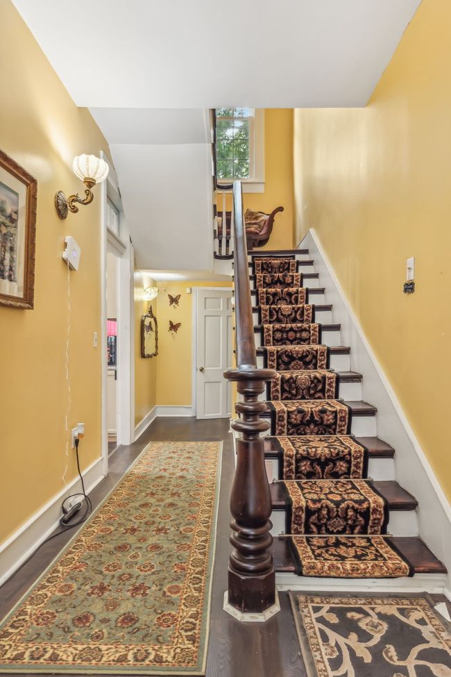 427 N Spring St, House other with 4 bedrooms, 3 bathrooms and 7 parking in Mc Minnville TN | Image 16