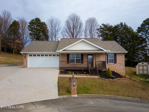 8001 Dove Wing Ln, Knoxville, TN, 37938-2166 | Card Image