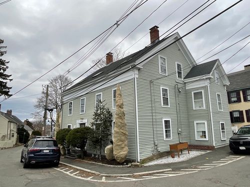 3-1 Middle St, Marblehead, MA, 01945-3686 | Card Image