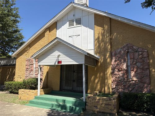 2507 Scotland Drive, Dallas, TX, 75216 | Card Image