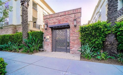 unit-4-411 S Anaheim Blvd, Anaheim, CA, 92805-7716 | Card Image