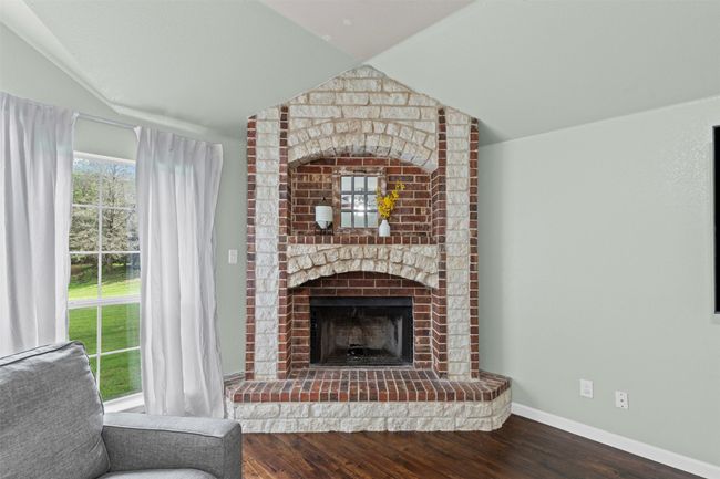 3008 Running Brook Dr, House other with 4 bedrooms, 2 bathrooms and null parking in Joshua TX | Image 23