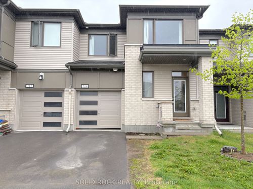 719 Derreen Ave, Stittsville, ON, K2S2Y9 | Card Image