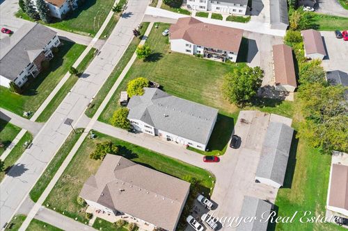 1-1051 Abbey Ct, Holland, MI, 49423-7479 | Card Image