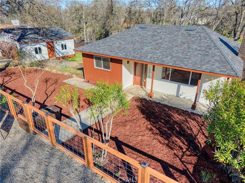 15814 35th Ave, Clearlake, CA, 95422-9322 | Card Image