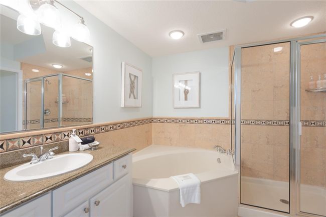 APT-605 - 200 Ocean Crest Dr, Condo with 3 bedrooms, 3 bathrooms and null parking in Palm Coast FL | Image 17