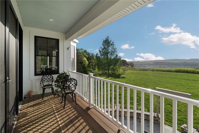 503 Grandview Ln, House other with 5 bedrooms, 5 bathrooms and null parking in Penn Yan NY | Image 6