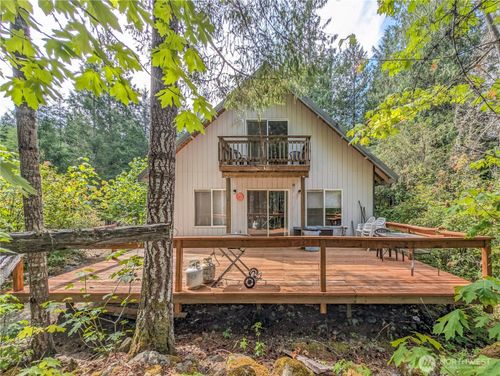 103 Butter Creek Ln, Packwood, WA, 98361-9725 | Card Image