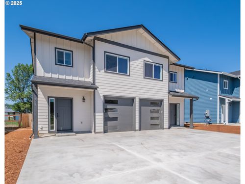 4534 Live Oak St, Sweet Home, OR, 97386-1396 | Card Image