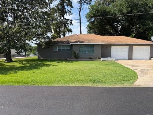 203 Moose Jaw Ln, Huffman, TX, 77336-2843 | Card Image