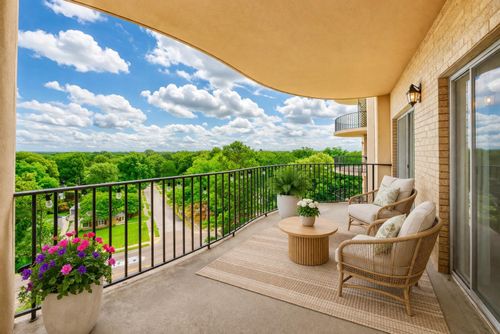 9ab-475 N Highland St, Memphis, TN, 38122-4544 | Card Image