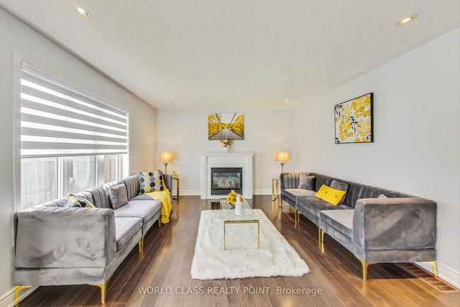 28 Marriner Cres, House other with 3 bedrooms, 3 bathrooms and 1 parking in Ajax ON | Image 11