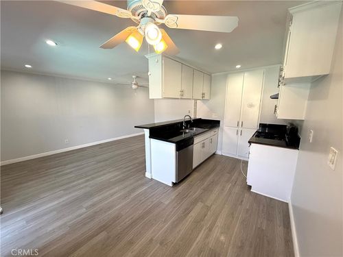 107-16111 Prairie Ave, Lawndale, CA, 90260-2715 | Card Image