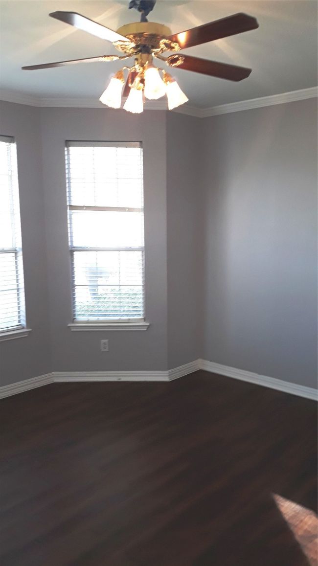 LARGE MASTER ON THE FIRST FLOOR! | Image 15