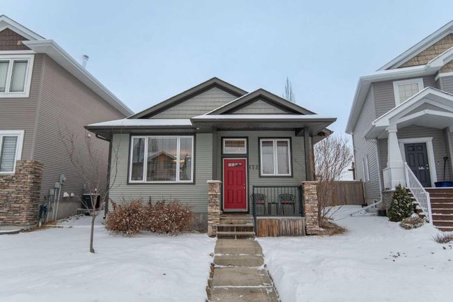 172 Vickers Close, Home with 5 bedrooms, 3 bathrooms and 2 parking in Red Deer AB | Image 1
