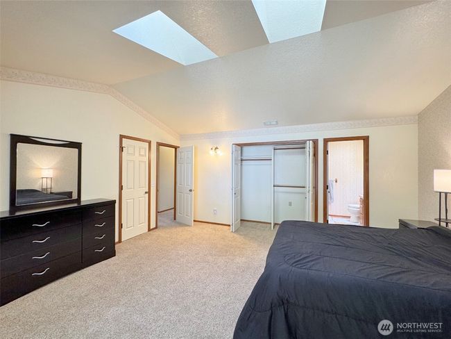 42 Charles Way, House other with 3 bedrooms, 2 bathrooms and 2 parking in Sequim WA | Image 28