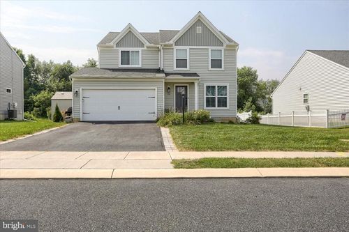 504 Granite Run, CARLISLE, PA, 17015-8001 | Card Image
