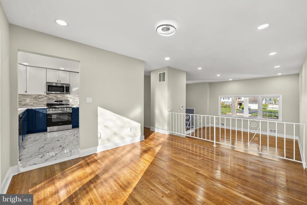 Residential in HAMILTON 3