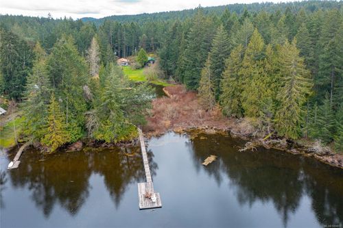 5230 Munn Rd, Highlands, BC, V9E1G8 | Card Image